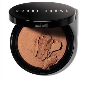 Bobby brown illuminating bronzing powder